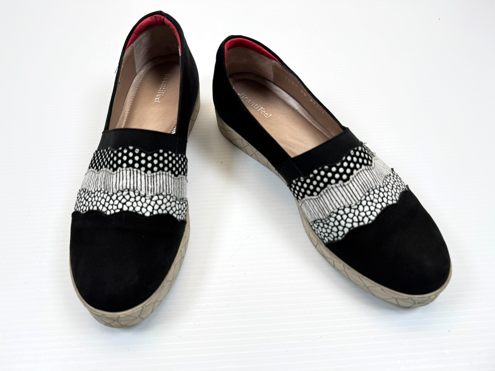 Women 40 Us 9-9.5 $345 Suede Comfort Platform