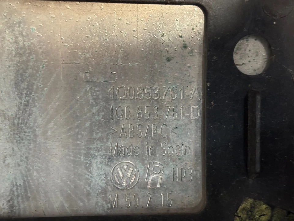 Parrilla delantera convertible deportiva Volkswagen EOS 2008-2012 1Q0853761A Foto 3 de 3