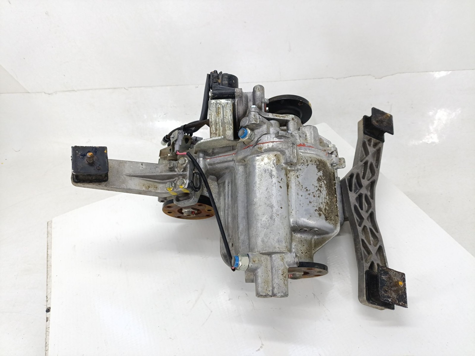 2951176J01 TRANSFER CASE / 184891 FOR SUZUKI JIMNY OFF TERRAIN, CLOSED