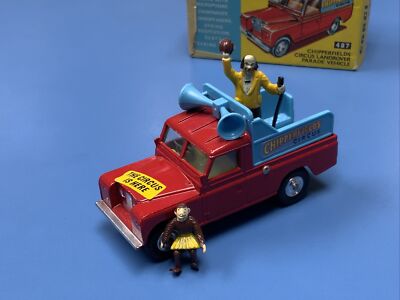 ミニカー CORCI TOYS CORGI TOYS CHIPPERFIELDS CIRCUS LANDROVER PARADE VEHICLE