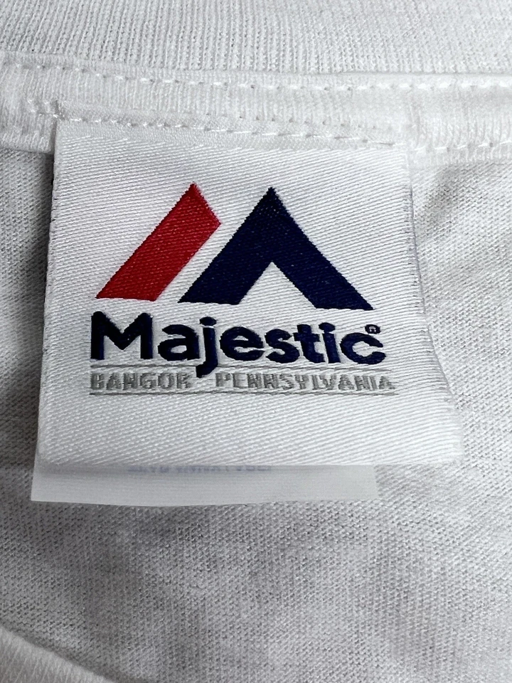 Detroit Lions Defend the Den T-Shirt Long Sleeve Majestic Mens Size Small White - Image 4 of 4