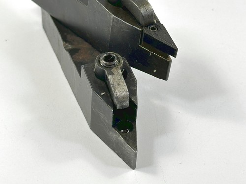 Dorian MVVNN 12-3B | Indexable Lathe Holders 3/4" Shank USED 2pcs - Description - Picture 3 of 4