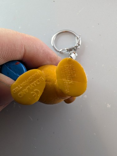 Llavero Llavero Vintage Bullyland Disney Winnie The Pooh Oso Olla de Miel Dije - Imagen 3 de 3