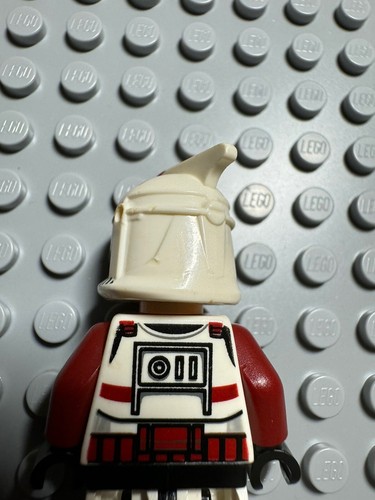 Lego Star Wars Commander Fox (Phase 1) Minifigure 7681 (Damaged) - Picture 7 of 9