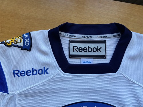 SUOMI FINLAND HOCKEY JERSEY REEBOK sz M MEN WHITE - Picture 4 of 15