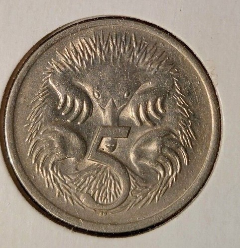 Australia 1982 5 Cents Elizabeth II - Spiny Ant Eater - 0917 - Picture 2 of 3