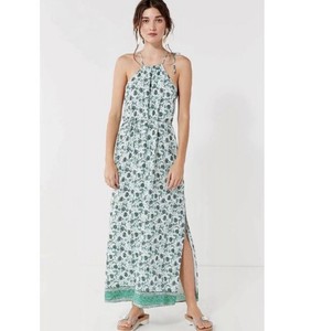 urban outfitters floral maxi dress