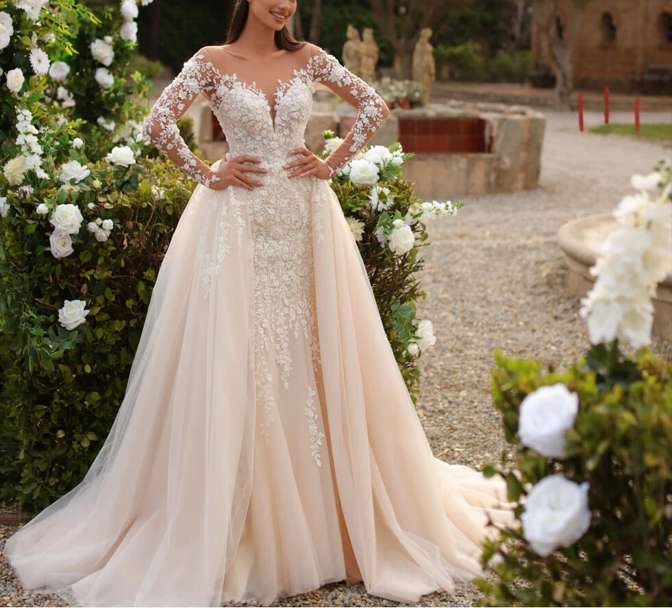 Sheath Spaghetti Straps Appliques Detachable Train Blush Wedding Dress Sheath Spaghetti Straps Appliques Detachable Train Blush Wedding Dress