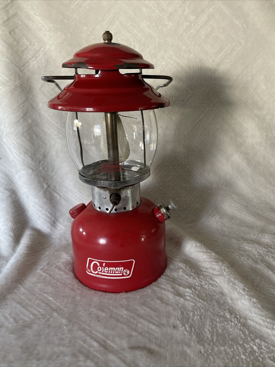 8A13 コールマン Classic Lantern 635B700J 8A13 コールマン Classic Lantern 635B700J Coleman Lantern