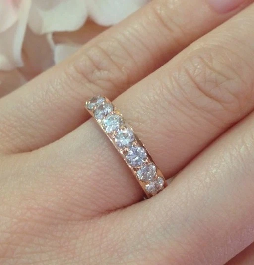 Banda de eternidad de diamantes redondos naturales de oro rosa de 18 quilates de 3,19 quilates talla 6 - HM1242BE