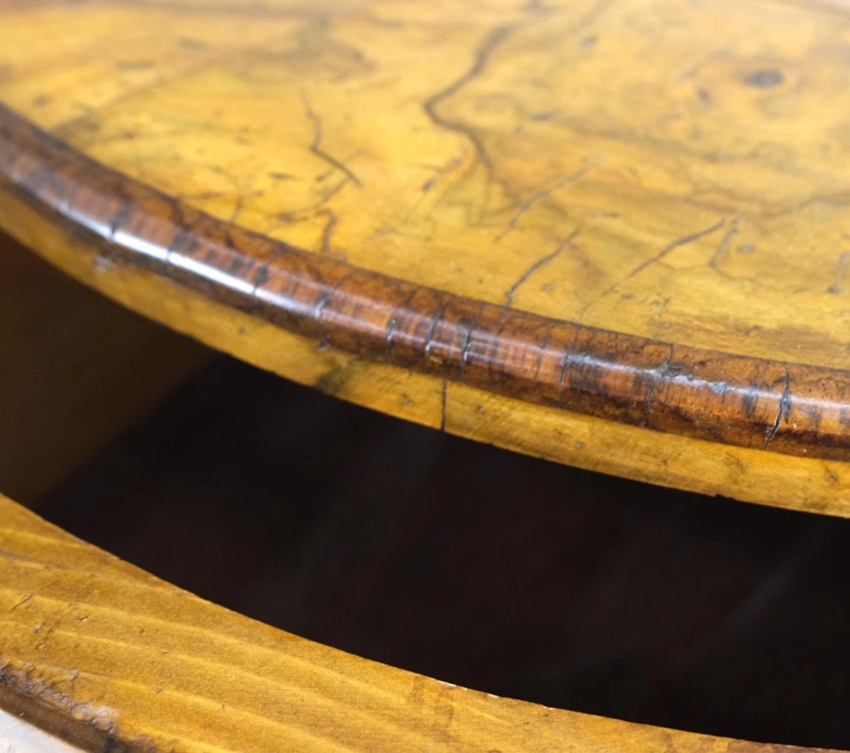 Mesa pequeña con soporte para tocador de madera de olivo burl italiana 4 cajones con forma de tambor cilíndrico Foto 4 de 4