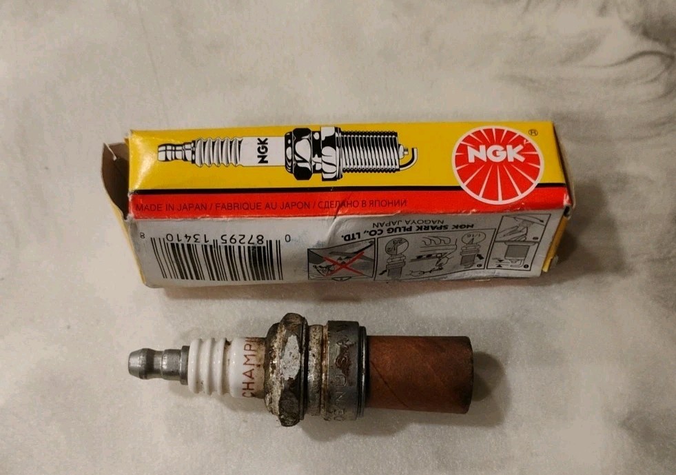 NGK B4-LM Spark Plug 3410 Genuine Original Part -  New In The Box 