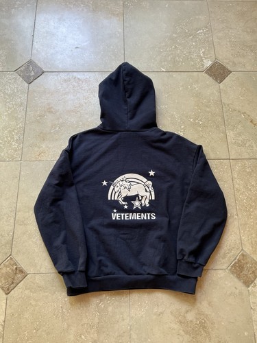 Vetements Unicorns and Rainbows Blue Pullover Hoodie Size Large - Picture 3 of 8