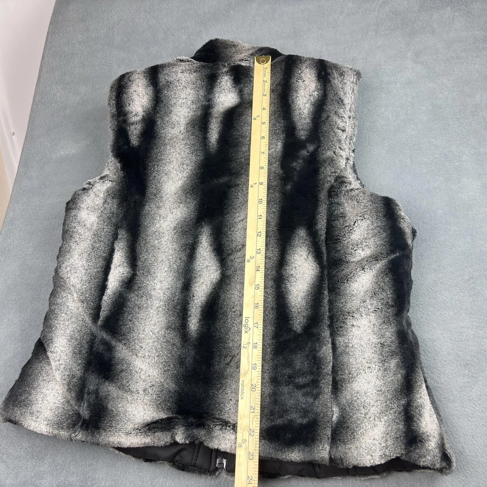 C Collections Faux Fur Vest Womens Large Black Gray Reversible Zip Winter Warm - Image 3 of 4