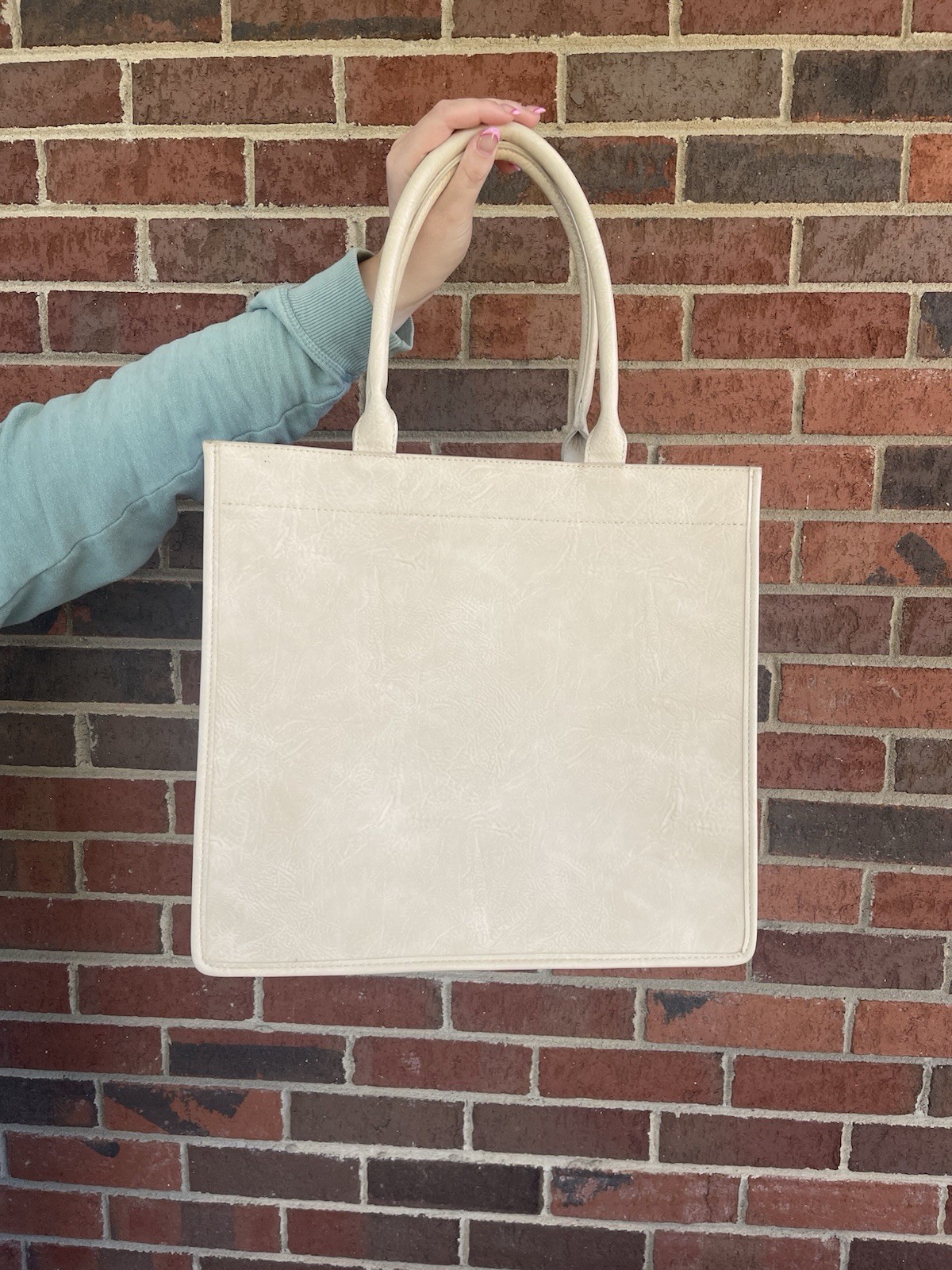 Laser Cut Extra Large Tote Bag Off White — image 3