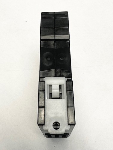 Relé de monitoreo Omron K8AK-AW1 100-240VAC - Imagen 6 de 6