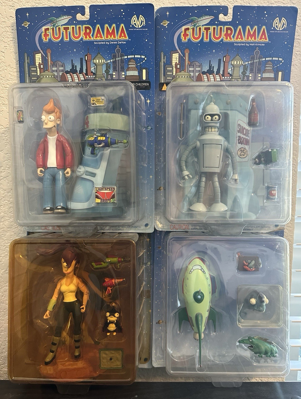 RARO: Juego completo de 4: Juego de figuras de acción Futurama - Coleccionables Moore