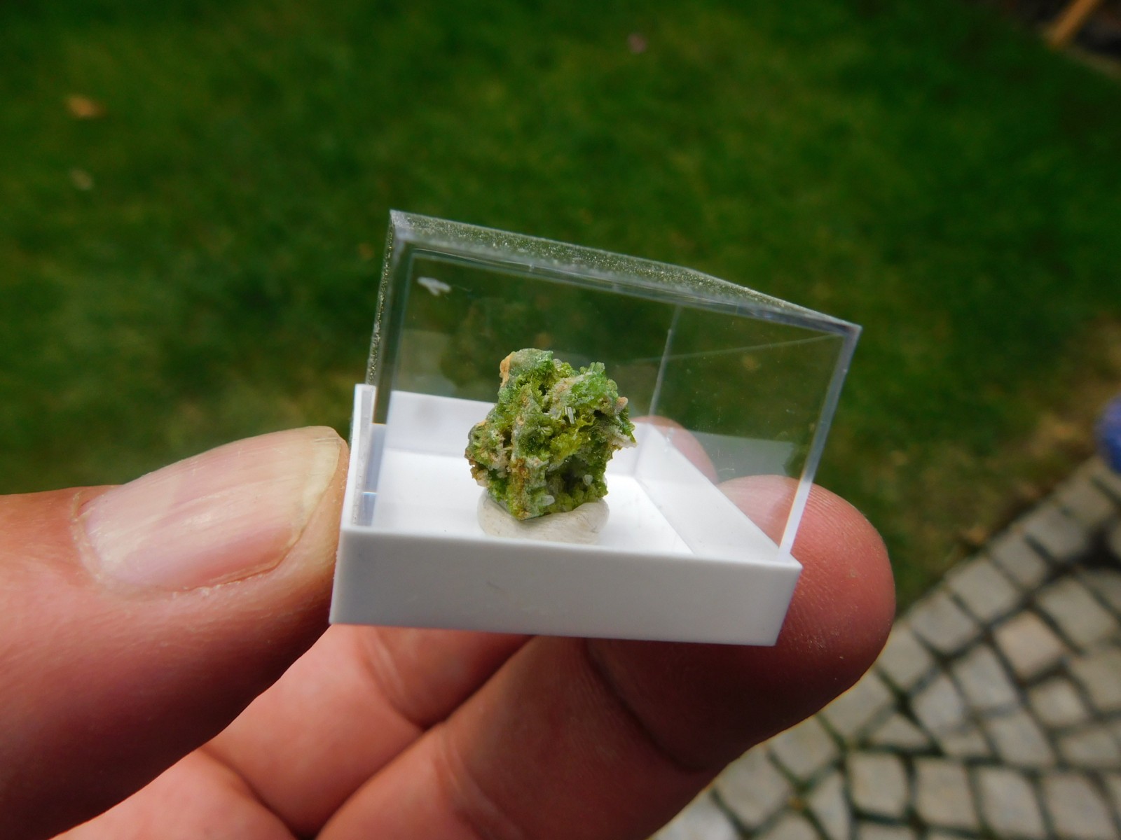 Bild 1 von 4