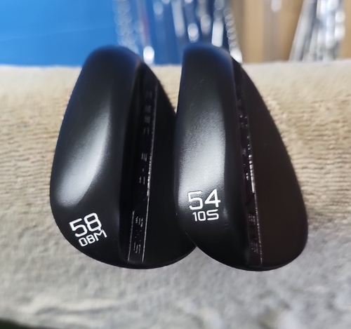 VOKEY SM8 BLACK NITRIDE 2 WEDGE SET 54 & 58 SPINE ALIGNED NEW BLACK KBS 610 TOUR - Picture 2 of 8