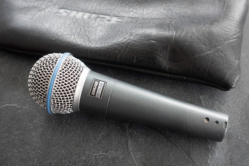 Shure BETA 58A Dynamisches Gesangsmikrofon mit Tasche