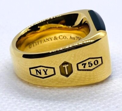 Tiffany & Co 1837 Makers Black Onyx Signet Men's Ring 18K Tiffany & Co 1837 Makers Black Onyx Signet Men's Ring 18K