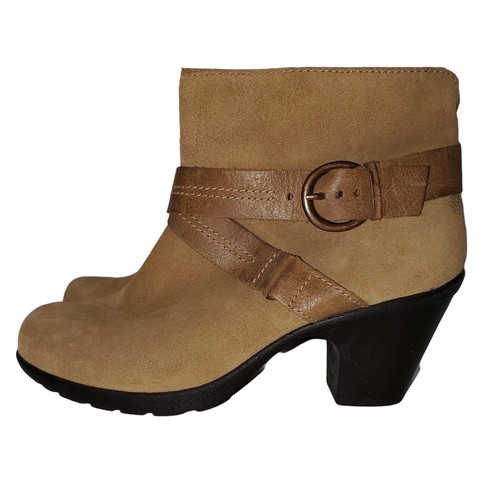 Softspots Women’s Beige Suede Ankle Boots Zip Up Heels Buckle, Size 8M - Picture 2 of 8