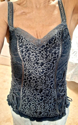 ITALIAN womens TOP ARTISAN MADE IN CAPRI, ITALY Sz S INCREDIBLE CRAFT WORK