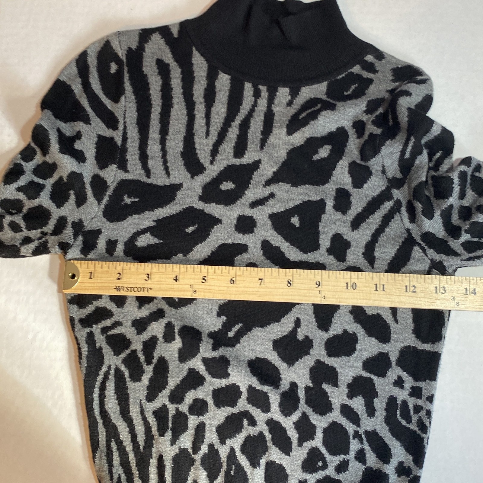 Express Design Studio Knit Pull Over Top Size XS,… - image 9