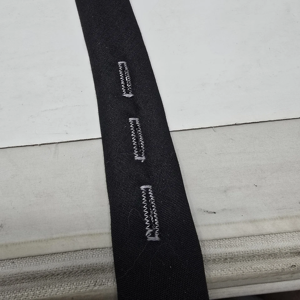 Smoothie Vintage Button-Down Neck Tie Black Solid Skinny Schreter - Image 4 of 4