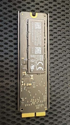 Apple 512GB SSUBX SSD w/ Heatsink for Mac Pro 2013 MZ-JPV512R/0A1 655-1859K
