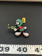 Marvin The Martian With Ray Gun Pin Looney Tunes Cartoon Hat Jacket Backpack New