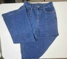 Wide Leg Blue Medium Wash 5 Pocket Comfortable Blue Jean Woman s Size 8