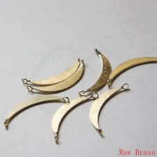 8 Pieces Raw Brass Hand Soldered Crescent-Charm-Moon-34x5mm CW-3209C-N-258 