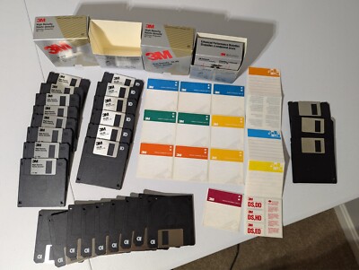 Open Box of 26 3M High Density 3.5'' 1.44MB Floppy Disks Diskettes for IBM Apple