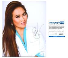 Dr. Sandra Lee "Dr Pimple Popper" AUTOGRAPH Signed Autographed 8x10 Photo B ACOA Dr. Sandra Lee "Dr Pimple Popper" AUTOGRAPH Signed Autographed 8x10 Photo B ACOA