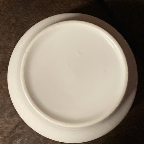 Hummel Hansel and Gretel Porcelain Trinket Dish Round Lidded Jewelry Box - Picture 6 of 6