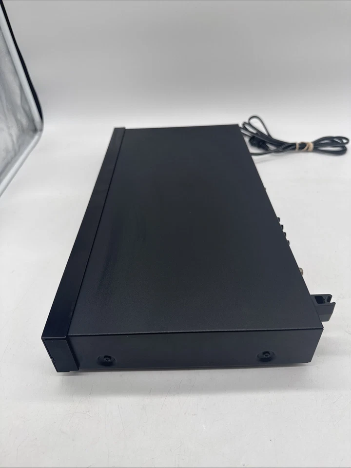 LUXMAN TUNER T-111L - Imagem 4 de 4