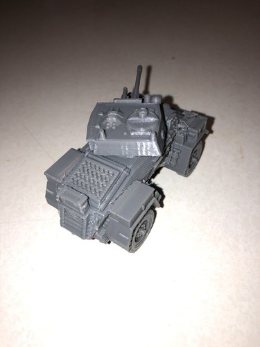 1/56 scale 28 mm  British  Humber Armored Car No spare tire - Picture 3 of 4