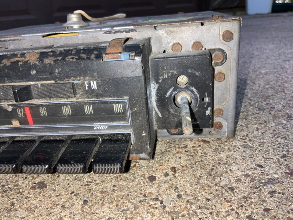 Radio AM/FM Chevrolet #7933251..modelo #11afp1 1971-1976 Chevelle Nova Camaro SS  Foto 4 de 4