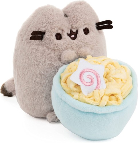 GUND Pusheen the Cat 10 Años DX Ramen Bowl, un lindo gato de peluche - Imagen 2 de 5