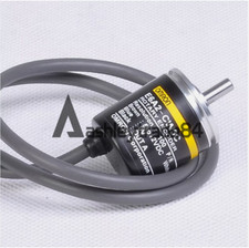 ONE OMRON rotary encoder E6A2-CW3C 100P/R NEW In Box