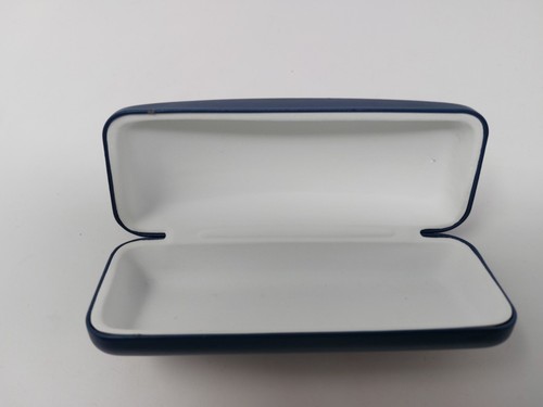 LACOSTE Sunglasses Hard Case Clam Shell - Picture 4 of 5