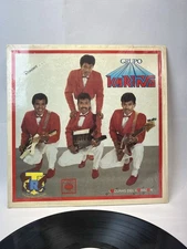 Rare Grupo Karino Locuras Del Corazon LP CBS Tesoro Latin Cumbia EX Vinyl