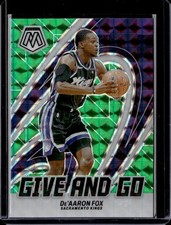 2023-24 Panini Mosaic #4 De'Aaron Fox Give and Go Mosaic Green