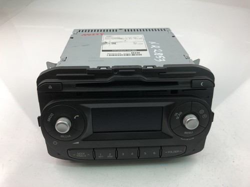 NR2853 KIA CD RADIO CONTROL 961701Y266MB2 - Picture 2 of 4