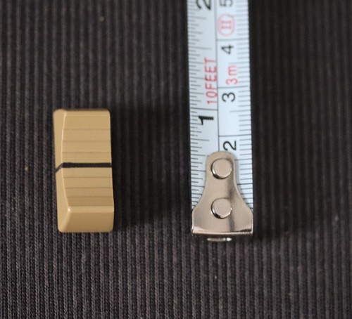 TASCAM MIXER BEIGE/TAN SLIDER FADER KNOB RECORDING M-2524 M-1500 M-2500 M-3500 - Picture 2 of 5