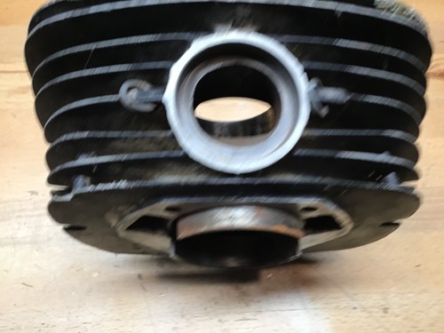 1976 OSSA SUPER PIONEER 350 OEM CYLINDER Jug mountaineer nice with nice fins - Picture 6 of 12