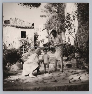 Tossa de Mar Katalonien Spanien 1962 - Altstadt Frauen Junge - Altes Foto