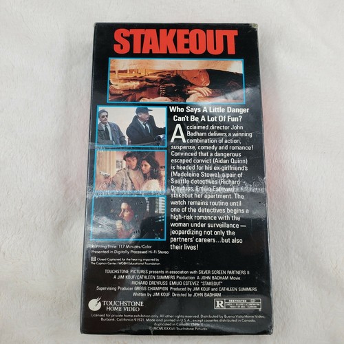 Stakeout (VHS, Video Tape) Emilio Estevez Richard Dreyfuss Comedy Sealed New - Picture 3 of 5