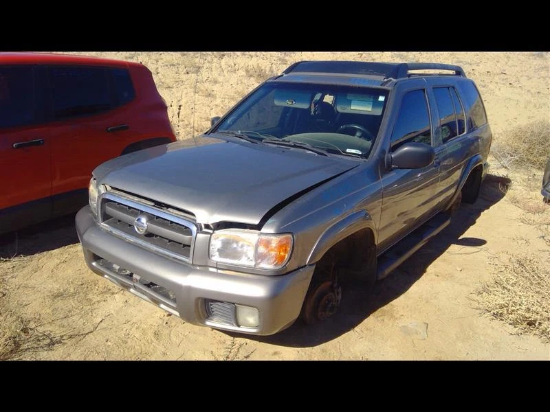 Brazo de control inferior trasero usado para: Nissan Pathfinder 2004 desde 12/98 V Foto 2 de 4